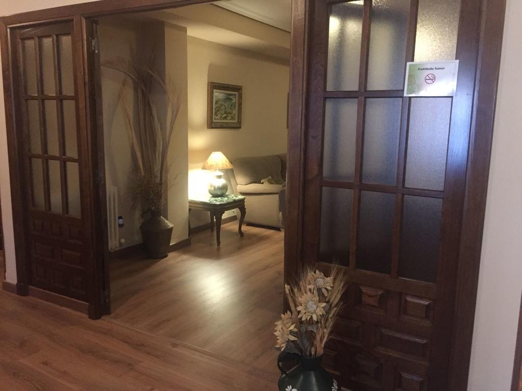 בחאר Hostal Argentino מראה חיצוני תמונה