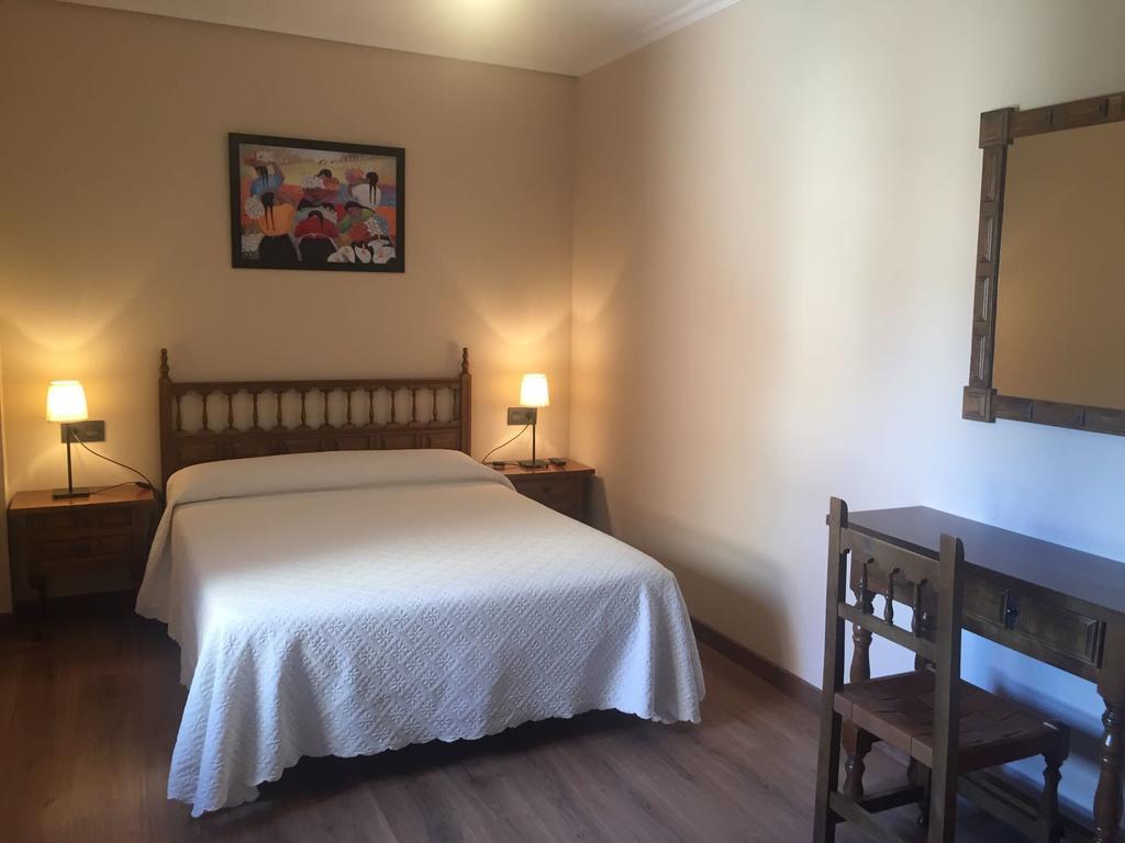בחאר Hostal Argentino מראה חיצוני תמונה