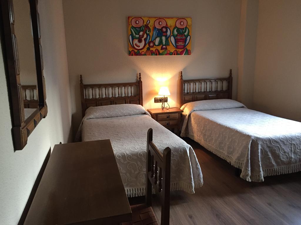 בחאר Hostal Argentino מראה חיצוני תמונה
