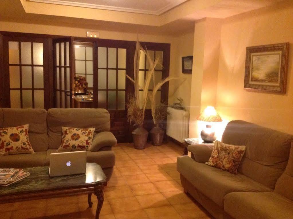 בחאר Hostal Argentino מראה חיצוני תמונה